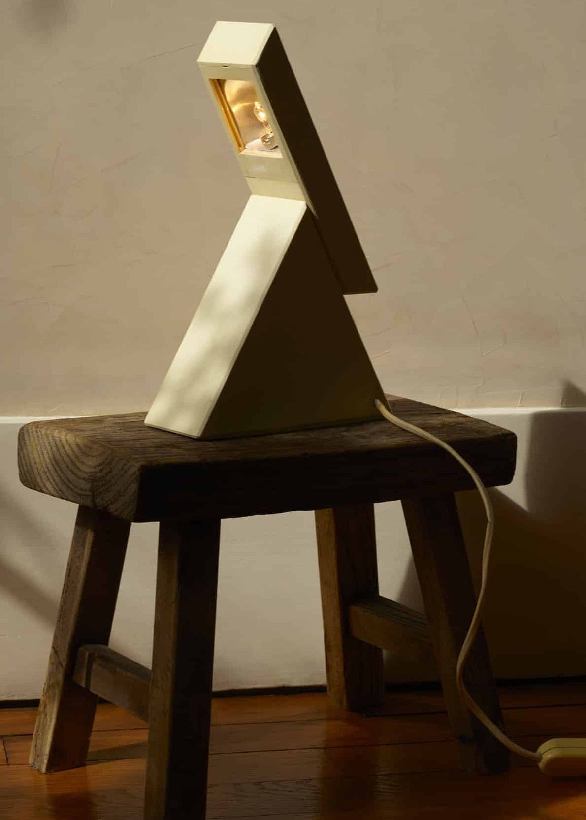 Vintage Delta table lamp by Mario Bertorelle, Italian design, detail 2