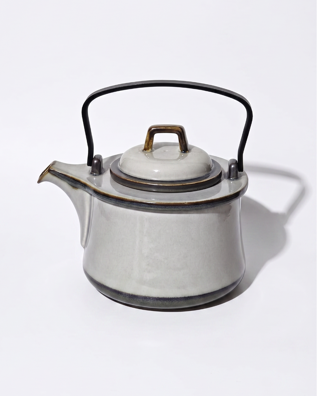 Vintage Bing & Grøndahl Tema teapot by Jens Quistgaard with metal handle, 1960s